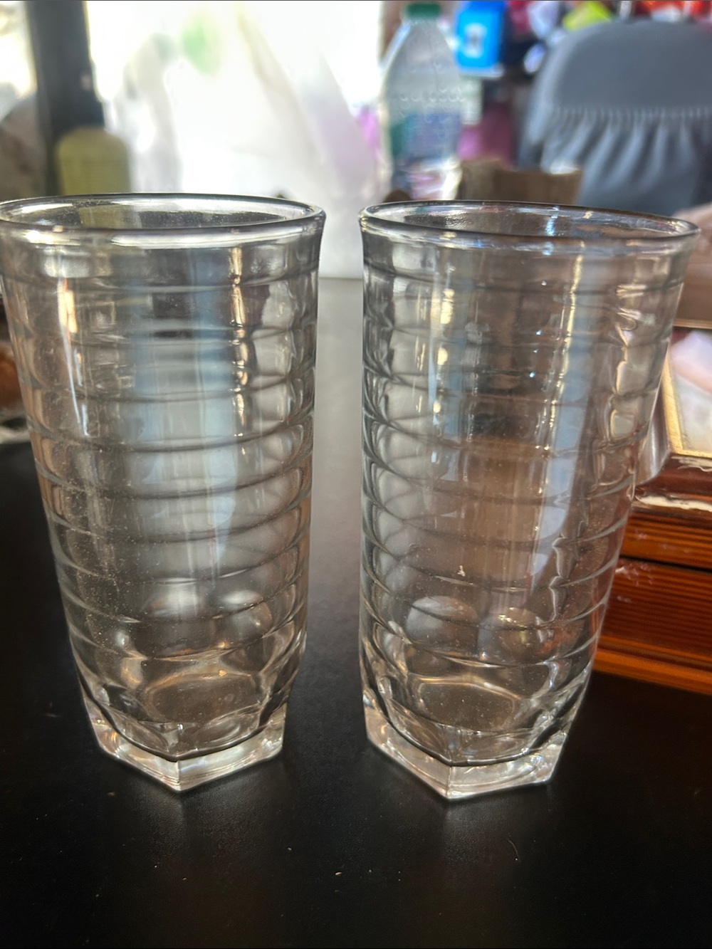 Vintage set of 2 crisa juice Glasses